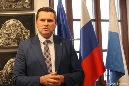 Odkritje novega doprsnega kipa generala Rudolfa Maistra v njegovi rojstni hiši (15)